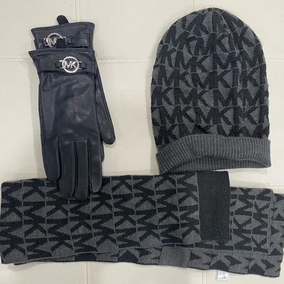 Michael Kors Accessories Michael Kors Winter Accessories